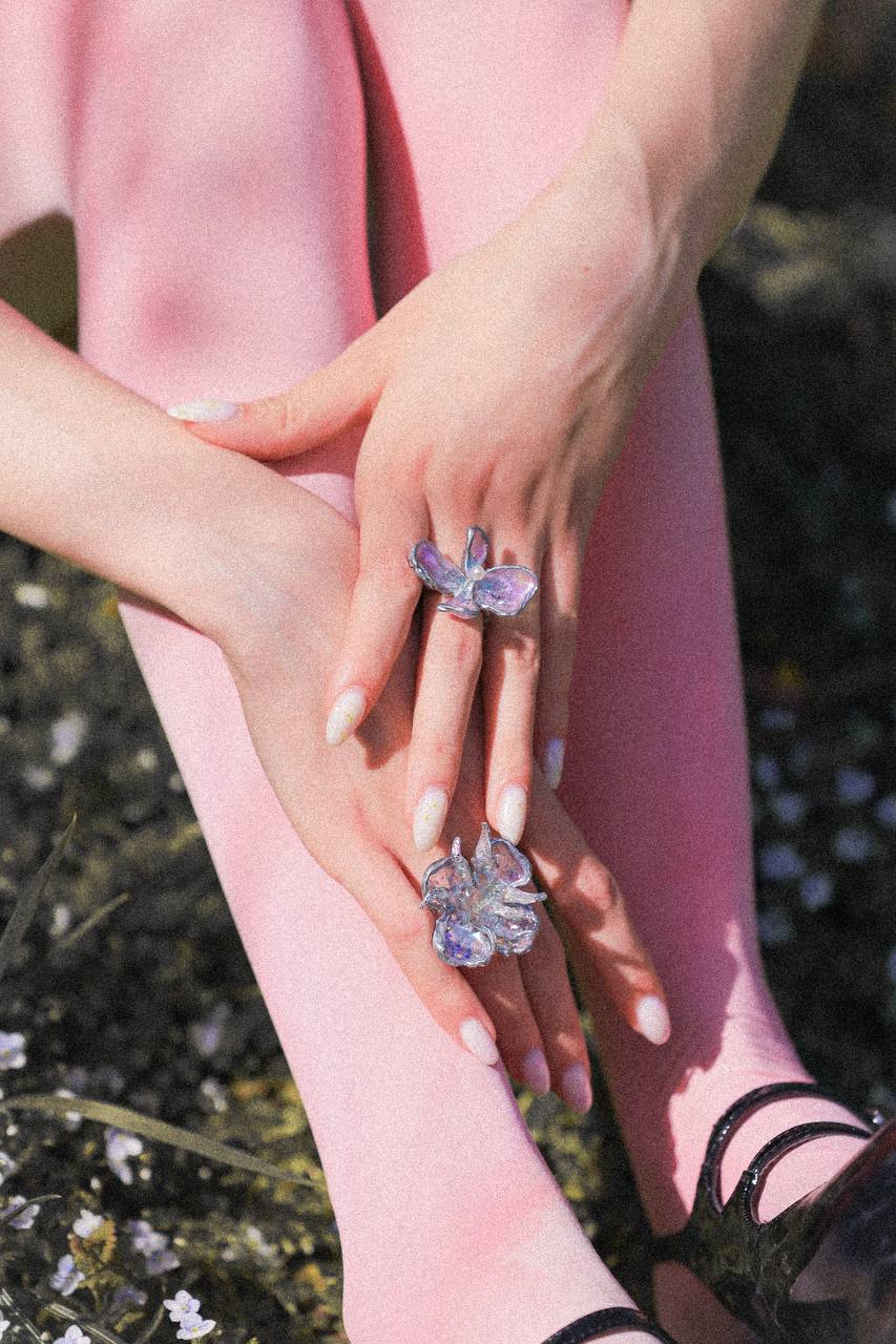 Clover ring