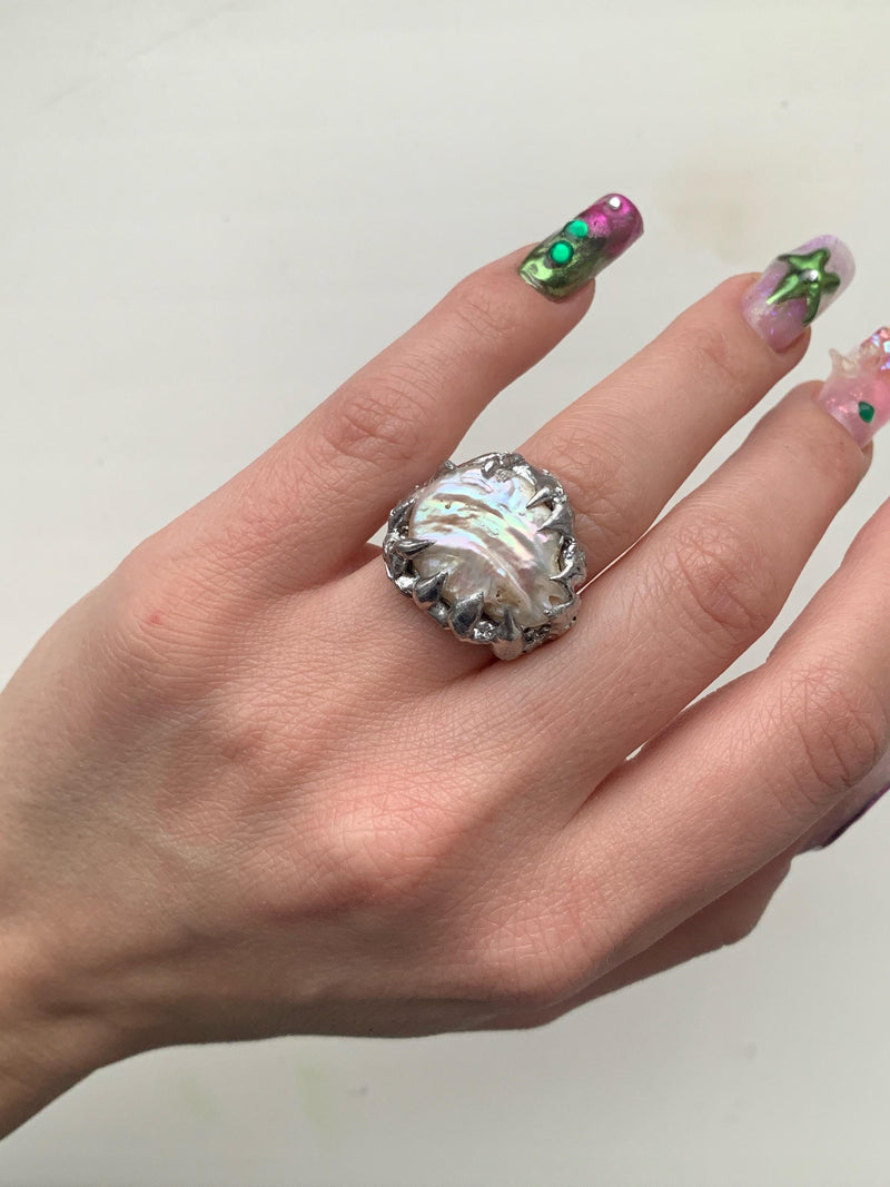 Perla ring