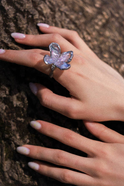 Butterfly ring